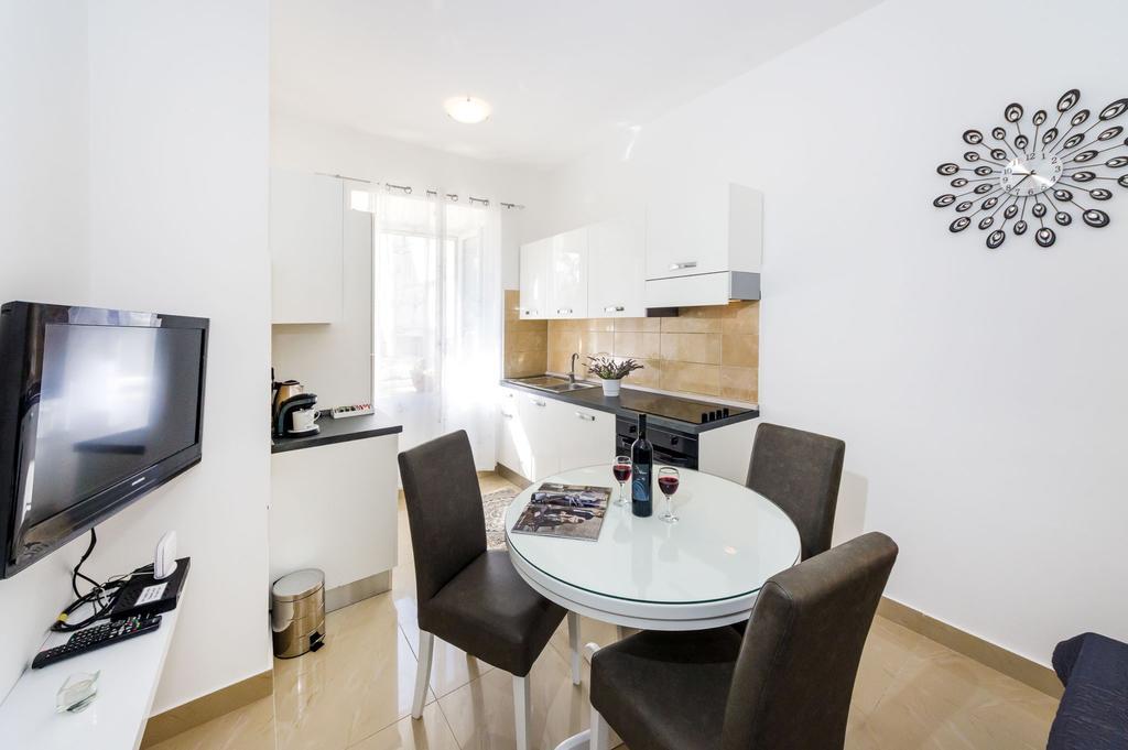 זאדאר Apartment Gariful מראה חיצוני תמונה